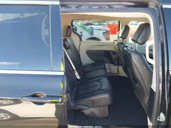 2C4RC1BG3NR138479 2022 CHRYSLER PACIFICA - Image 8