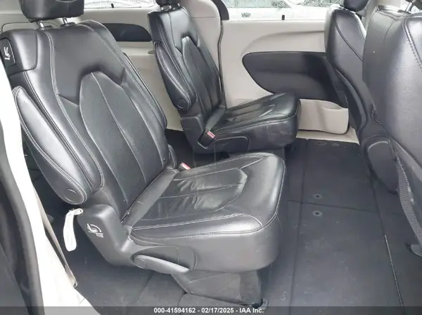 2C4RC1BG3NR157808 2022 CHRYSLER PACIFICA - Image 8