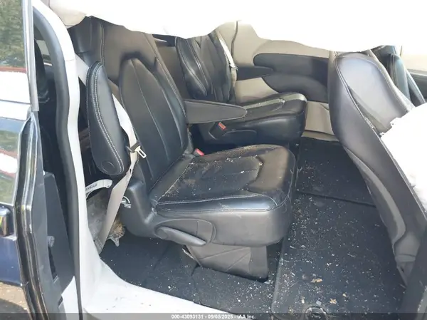 2C4RC1BG3NR168050 2022 CHRYSLER PACIFICA - Image 8
