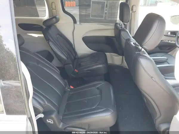 2C4RC1BG3NR168565 2022 CHRYSLER PACIFICA - Image 8