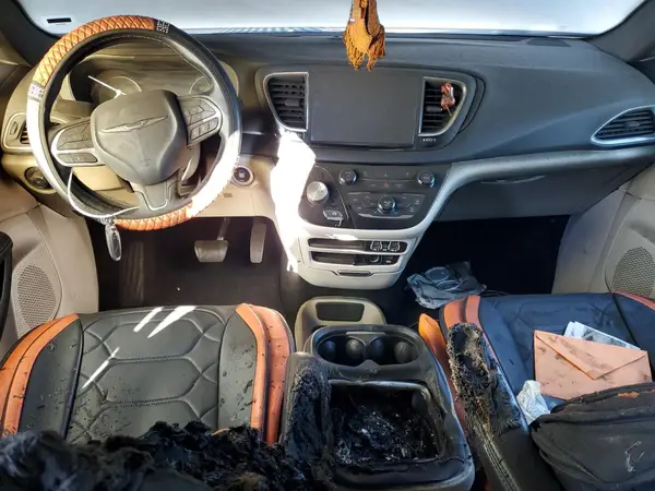 2C4RC1BG3NR169005 2022 CHRYSLER PACIFICA - Image 8