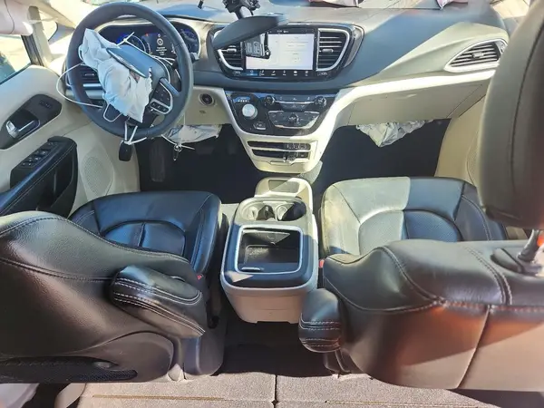 2C4RC1BG3NR170252 2022 CHRYSLER PACIFICA - Image 8