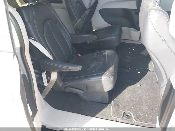 2C4RC1BG3NR218395 2022 CHRYSLER PACIFICA - Image 8