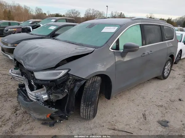 2C4RC1BG3NR233625 2022 CHRYSLER PACIFICA - Image 2