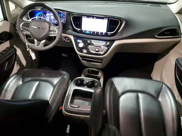 2C4RC1BG3PR521096 2023 CHRYSLER PACIFICA - Image 8