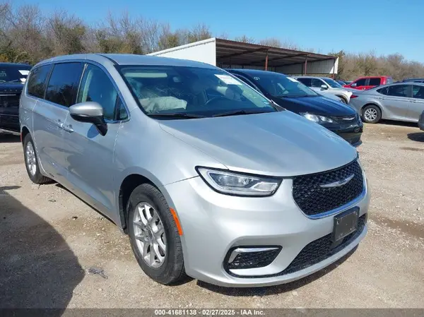2C4RC1BG3PR532518 2023 CHRYSLER PACIFICA - Image 1