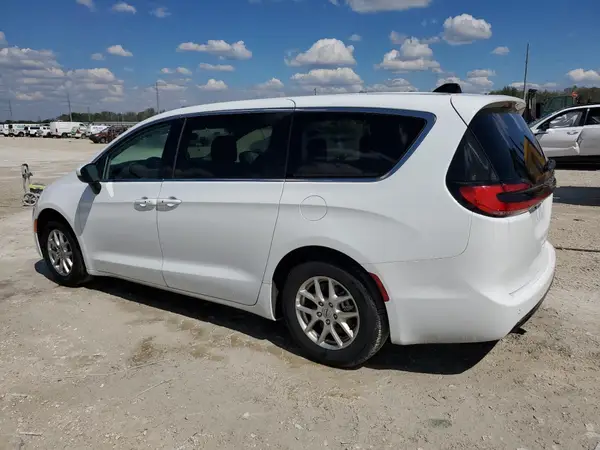2C4RC1BG3PR560612 2023 CHRYSLER PACIFICA - Image 2