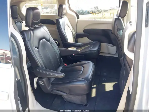 2C4RC1BG3PR566829 2023 CHRYSLER PACIFICA - Image 8