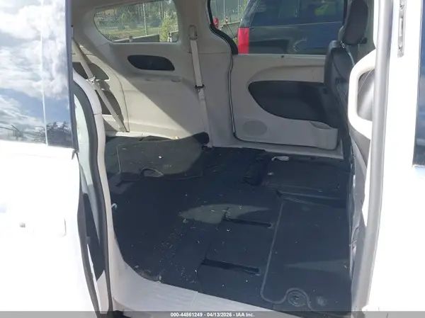 2C4RC1BG3PR566913 2023 CHRYSLER PACIFICA - Image 8