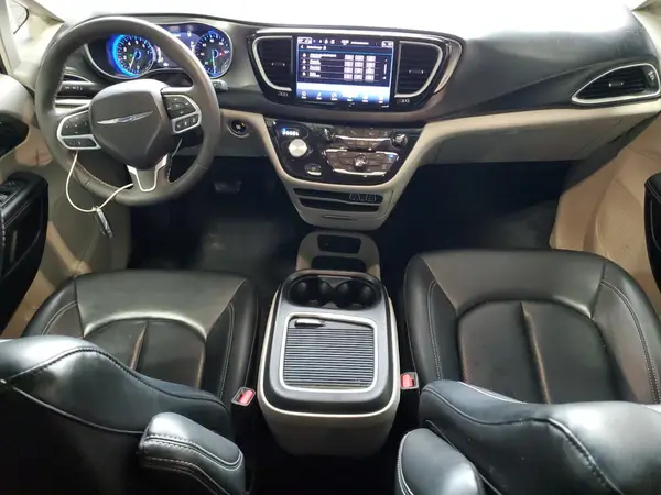 2C4RC1BG3PR581430 2023 CHRYSLER PACIFICA - Image 8