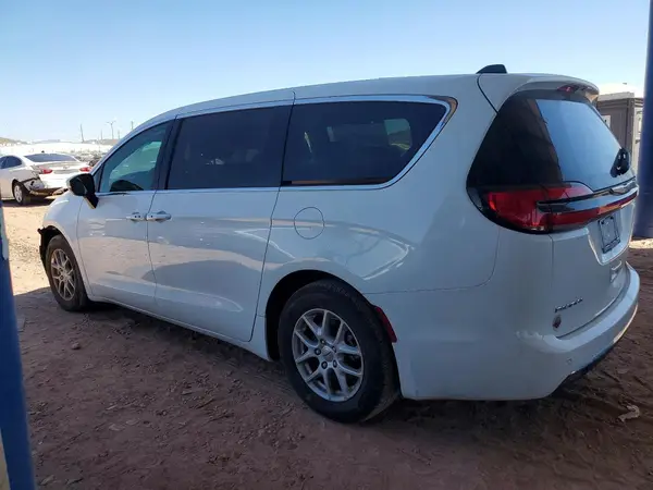 2C4RC1BG3PR586353 2023 CHRYSLER PACIFICA - Image 2