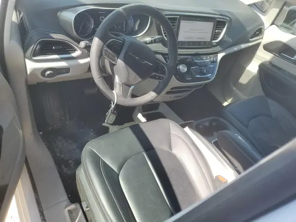 2C4RC1BG3RR114088 2024 CHRYSLER PACIFICA - Image 8