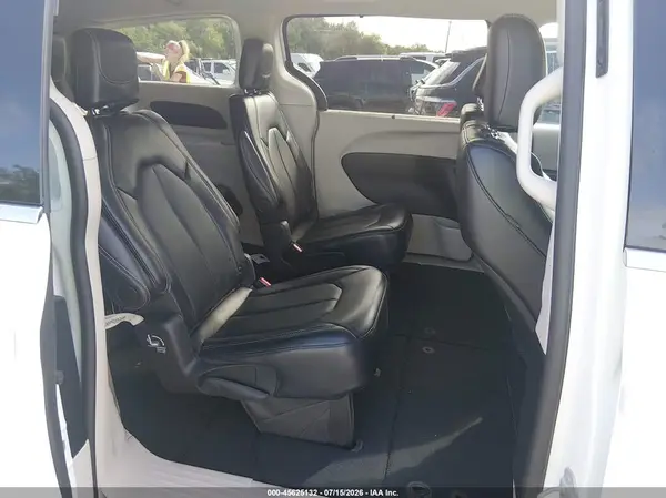2C4RC1BG3RR120084 2024 CHRYSLER PACIFICA - Image 8
