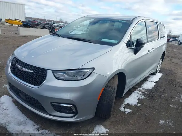 2C4RC1BG3RR128282 2024 CHRYSLER PACIFICA - Image 2