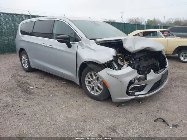 2C4RC1BG3RR133286 2024 CHRYSLER PACIFICA - Image 1