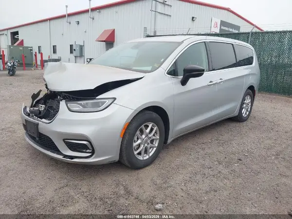 2C4RC1BG3RR133286 2024 CHRYSLER PACIFICA - Image 2