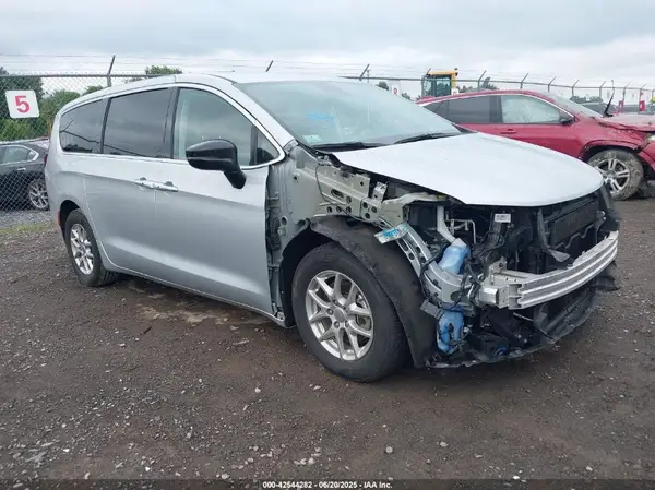 2C4RC1BG3RR139816 2024 CHRYSLER PACIFICA - Image 1