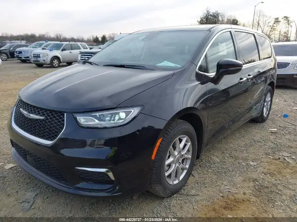 2C4RC1BG3RR144269 2024 CHRYSLER PACIFICA - Image 2