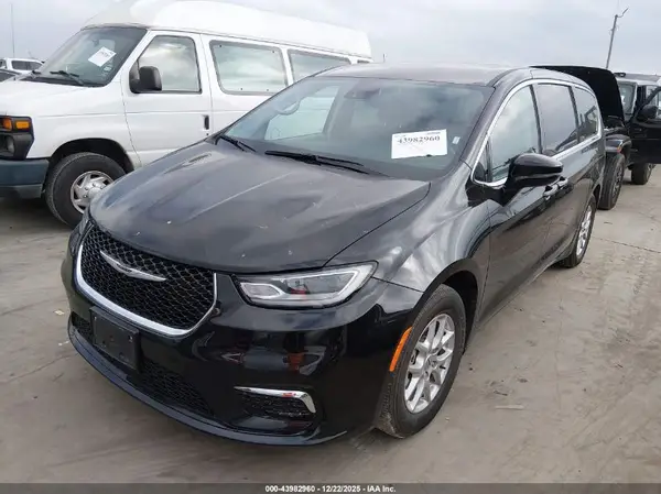 2C4RC1BG3RR154963 2024 CHRYSLER PACIFICA - Image 2