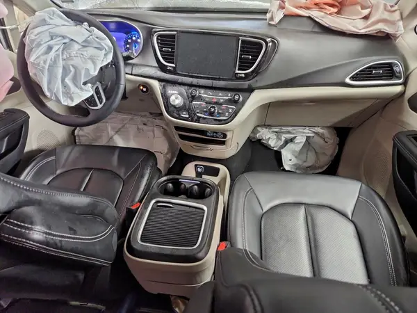 2C4RC1BG3RR159242 2024 CHRYSLER PACIFICA - Image 8
