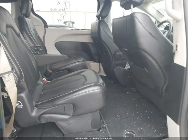 2C4RC1BG3RR161685 2024 CHRYSLER PACIFICA - Image 8