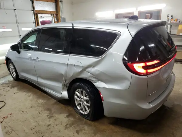 2C4RC1BG3RR173092 2024 CHRYSLER PACIFICA - Image 2