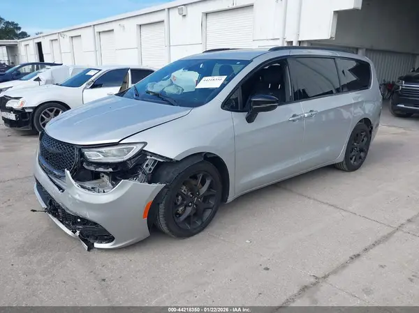 2C4RC1BG3RR180639 2024 CHRYSLER PACIFICA - Image 2