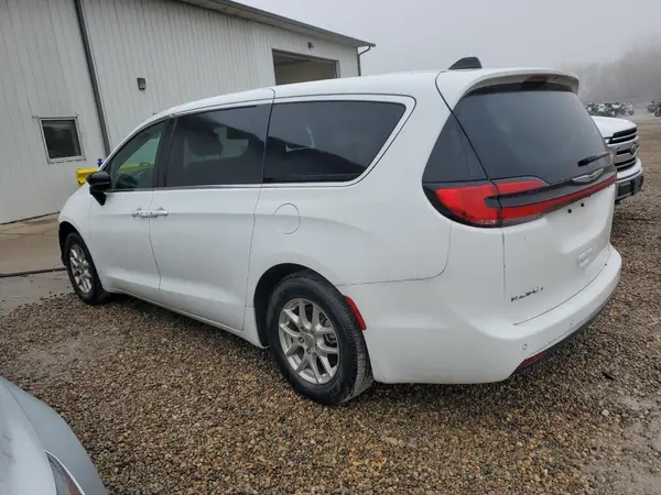 2C4RC1BG3SR502945 2025 CHRYSLER PACIFICA - Image 2