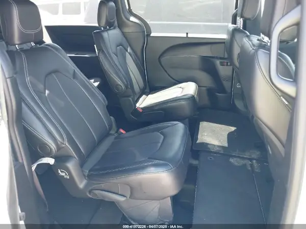 2C4RC1BG3SR511354 2025 CHRYSLER PACIFICA - Image 8