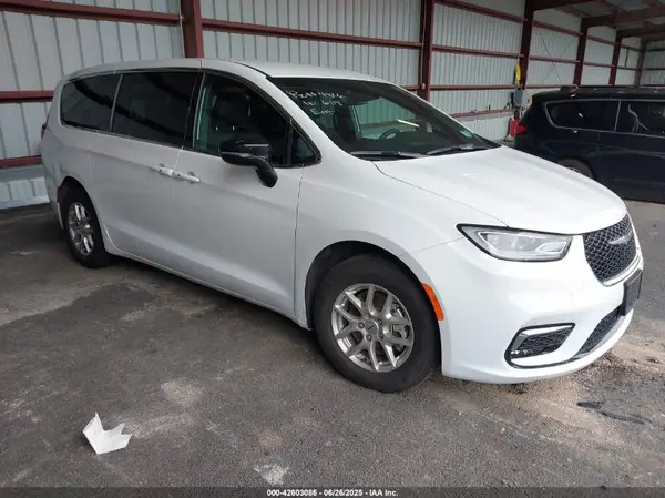 2C4RC1BG3SR513685 2025 CHRYSLER PACIFICA - Image 1