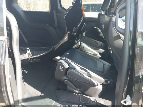 2C4RC1BG3SR520569 2025 CHRYSLER PACIFICA - Image 8
