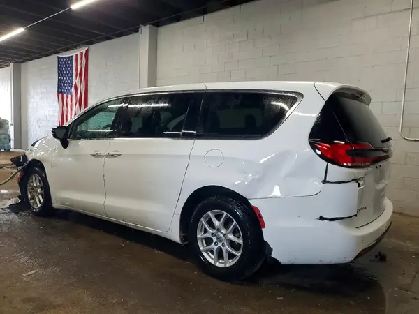 2C4RC1BG3SR526324 2025 CHRYSLER PACIFICA - Image 2