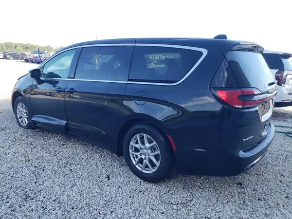 2C4RC1BG3SR553586 2025 CHRYSLER PACIFICA - Image 2