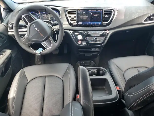 2C4RC1BG3SR553586 2025 CHRYSLER PACIFICA - Image 8