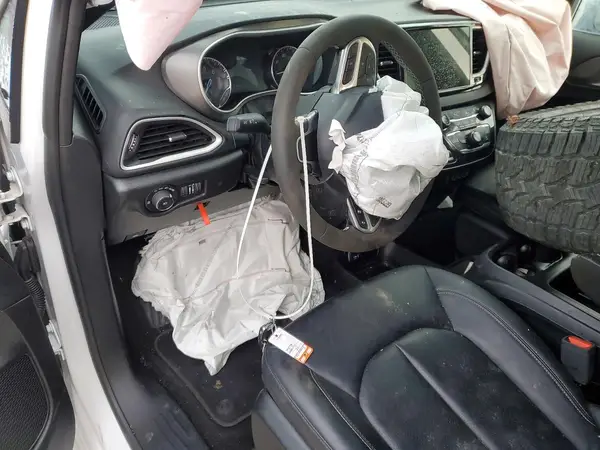 2C4RC1BG3SR554270 2025 CHRYSLER PACIFICA - Image 8