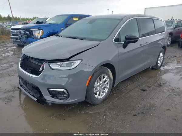 2C4RC1BG3SR554608 2025 CHRYSLER PACIFICA - Image 2