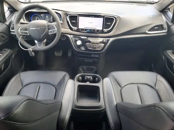 2C4RC1BG3SR597927 2025 CHRYSLER PACIFICA - Image 8
