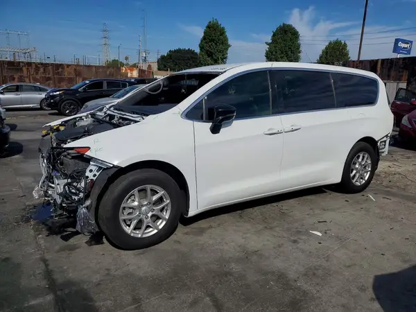 2C4RC1BG3TR152511 2026 CHRYSLER PACIFICA - Image 1