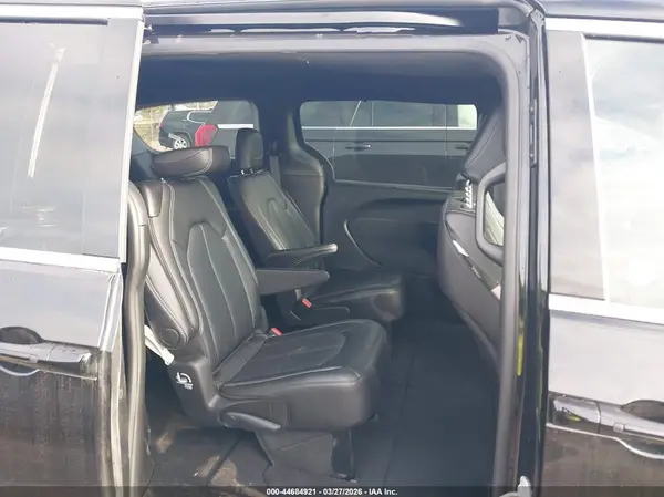2C4RC1BG3TR230477 2026 CHRYSLER PACIFICA - Image 8