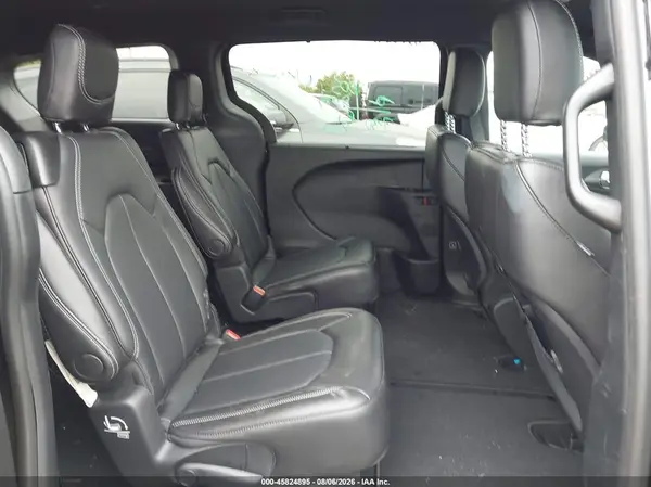 2C4RC1BG3TR231371 2026 CHRYSLER PACIFICA - Image 8