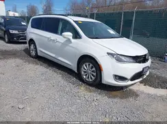 2C4RC1BG4HR511288 2017 CHRYSLER PACIFICA