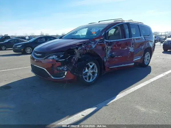 2C4RC1BG4HR515440 2017 CHRYSLER PACIFICA - Image 2