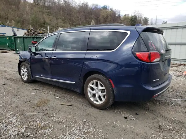 2C4RC1BG4HR519407 2017 CHRYSLER PACIFICA - Image 2
