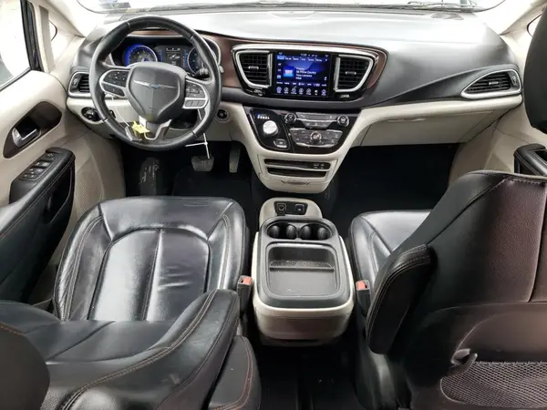 2C4RC1BG4HR519407 2017 CHRYSLER PACIFICA - Image 8