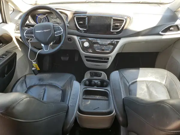 2C4RC1BG4HR524607 2017 CHRYSLER PACIFICA - Image 8