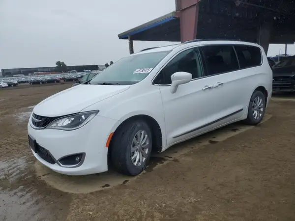 2C4RC1BG4HR526390 2017 CHRYSLER PACIFICA - Image 1