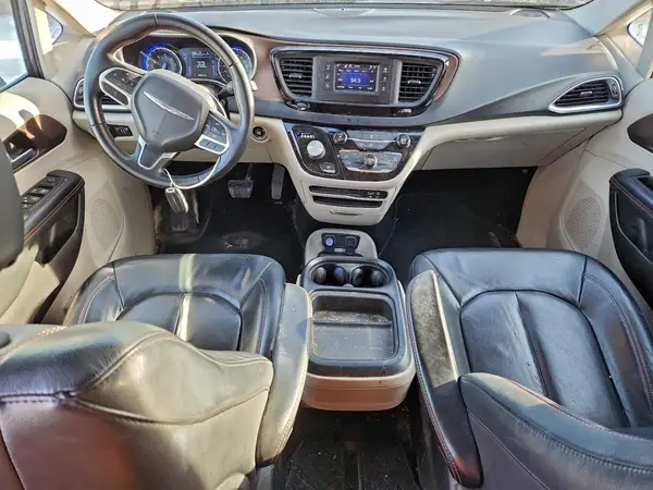 2C4RC1BG4HR550656 2017 CHRYSLER PACIFICA - Image 8