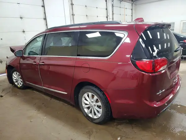2C4RC1BG4HR559258 2017 CHRYSLER PACIFICA - Image 2