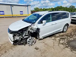 2C4RC1BG4HR572494 2017 CHRYSLER PACIFICA