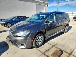 2C4RC1BG4HR576402 2017 CHRYSLER PACIFICA